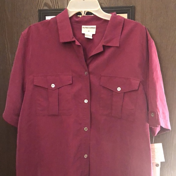 Purple short sleeve button down rayon shirt - Picture 2 of 9